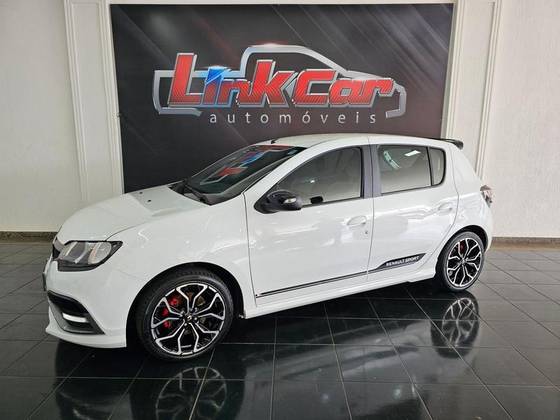 RENAULT SANDERO 2.0 16V HI-FLEX RS MANUAL RENAULT SANDERO 2.0 16V HI-FLEX RS MANUAL